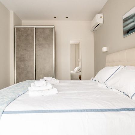 A14 Sunny & Chic 2Room Apartment Near Plaka & Parthenon Athen Exterior foto