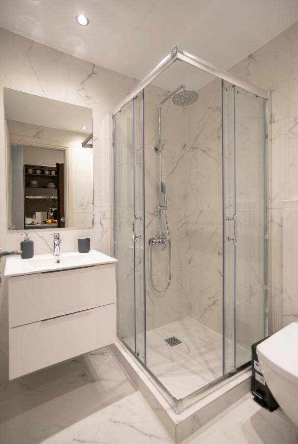A14 Sunny & Chic 2Room Apartment Near Plaka & Parthenon Athen Exterior foto